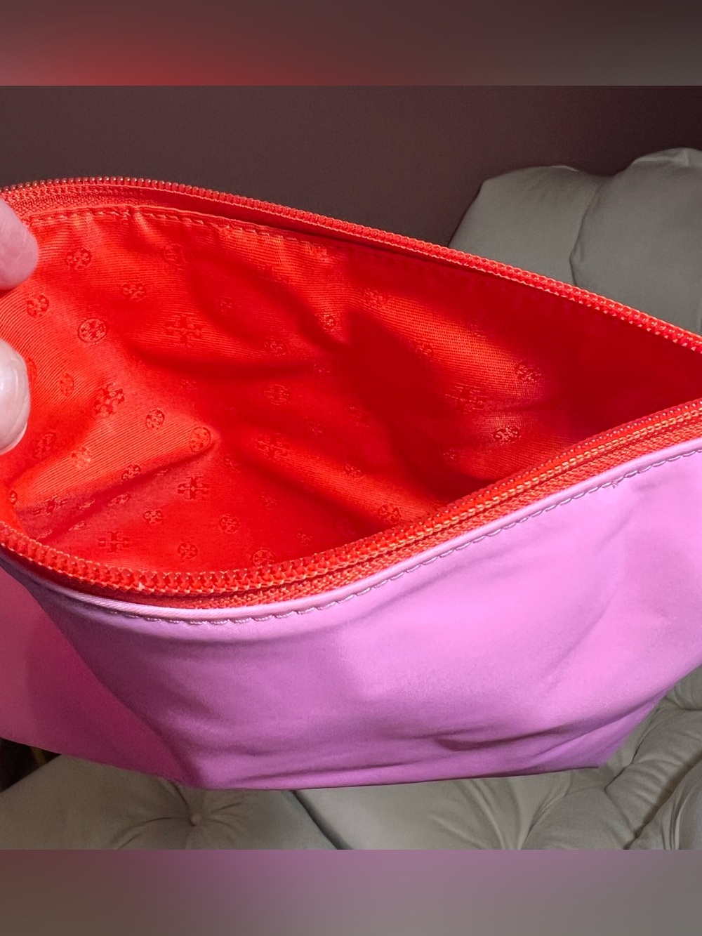 Tory Burch Pink Nylon Cosmetic Pouch Clutch Zip Travel Makeup Bag w/ Orange Logo - Picture 5 of 5